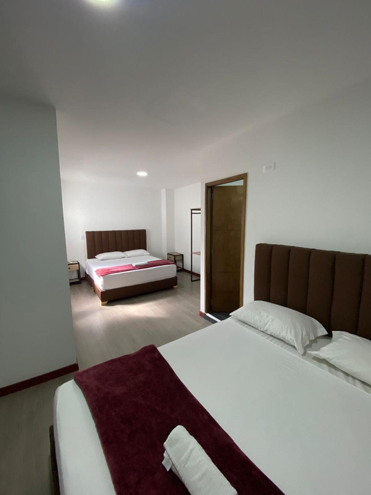 Hotel Gallery By 70 Medellin Luaran gambar