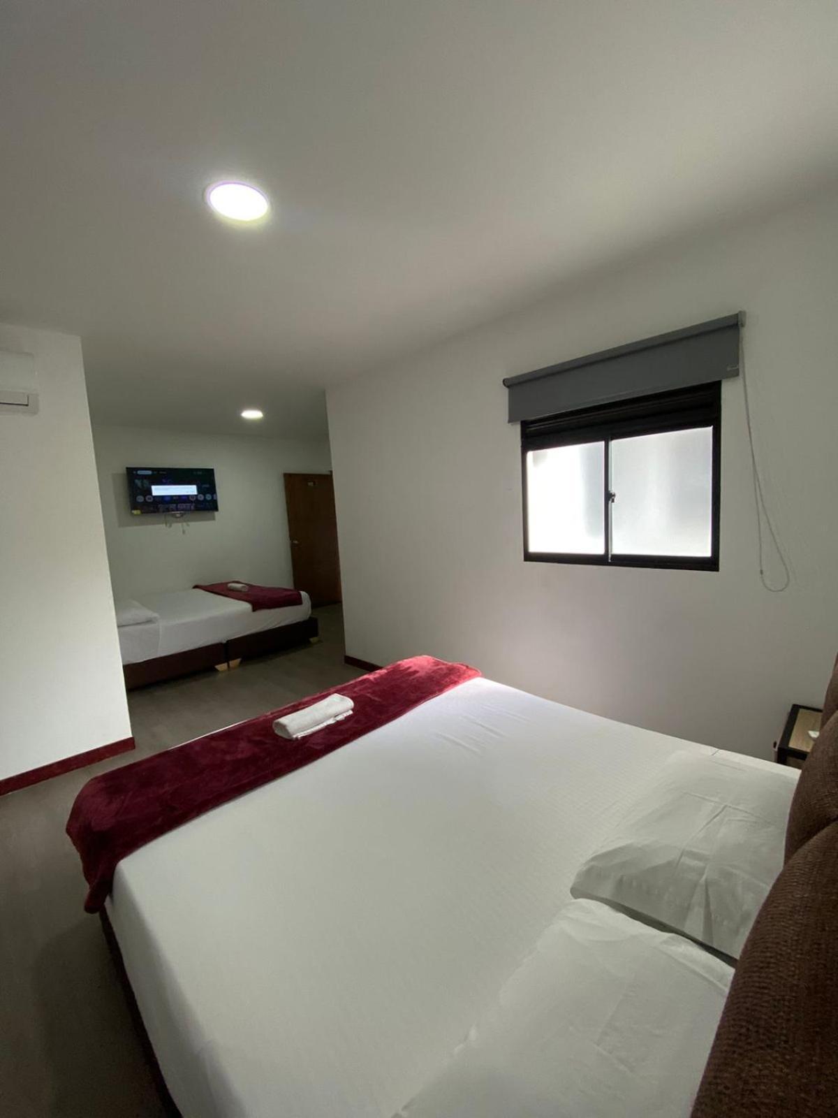 Hotel Gallery By 70 Medellin Luaran gambar