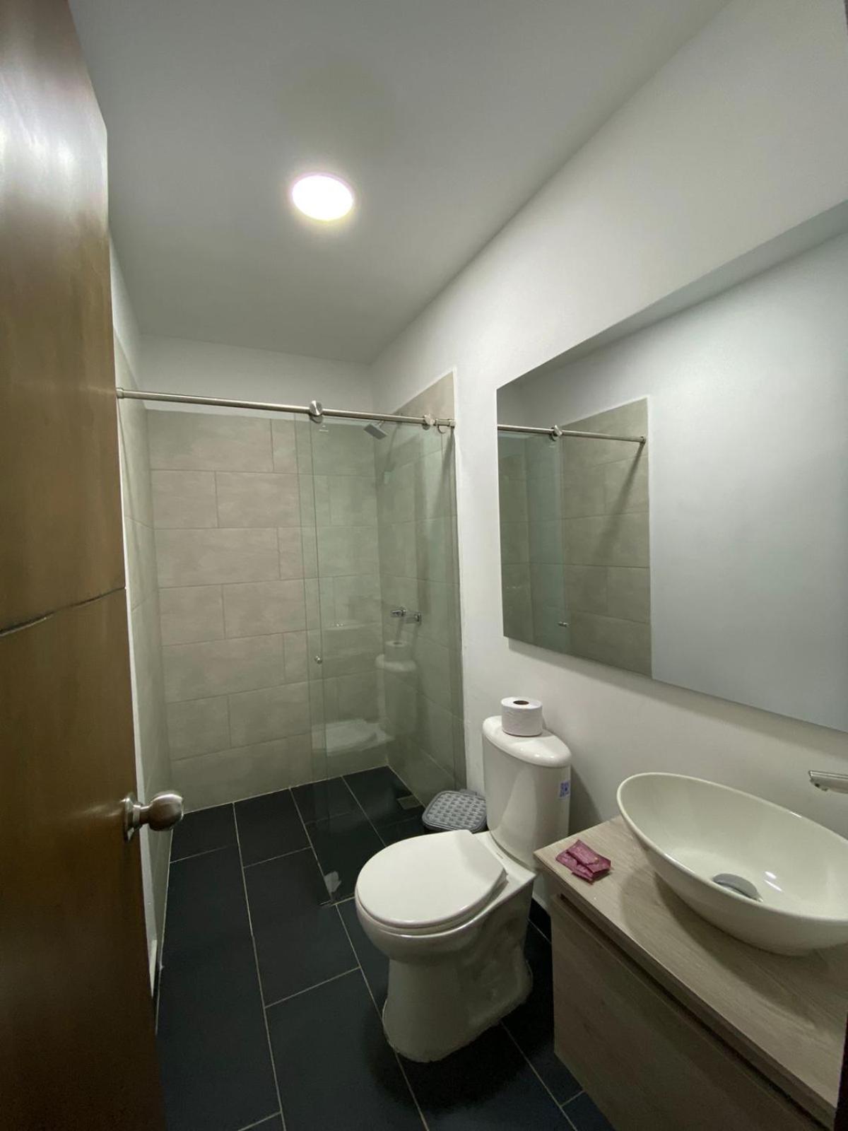 Hotel Gallery By 70 Medellin Luaran gambar