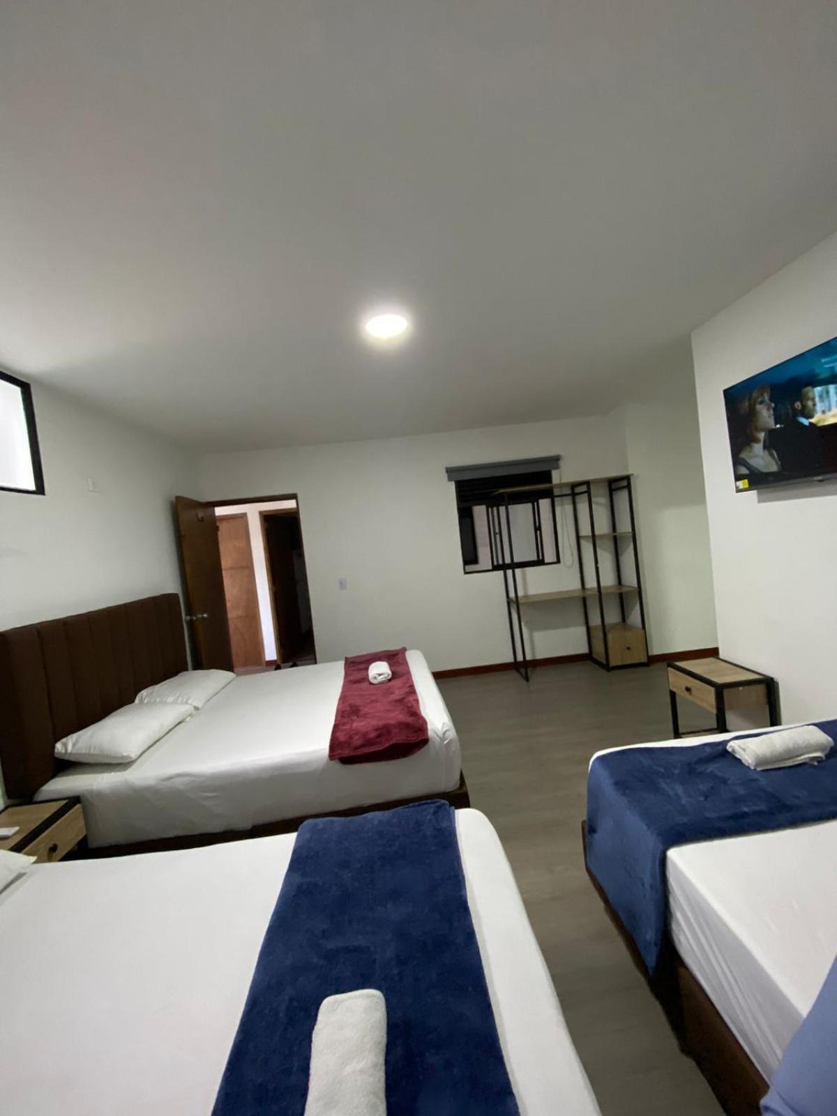 Hotel Gallery By 70 Medellin Luaran gambar