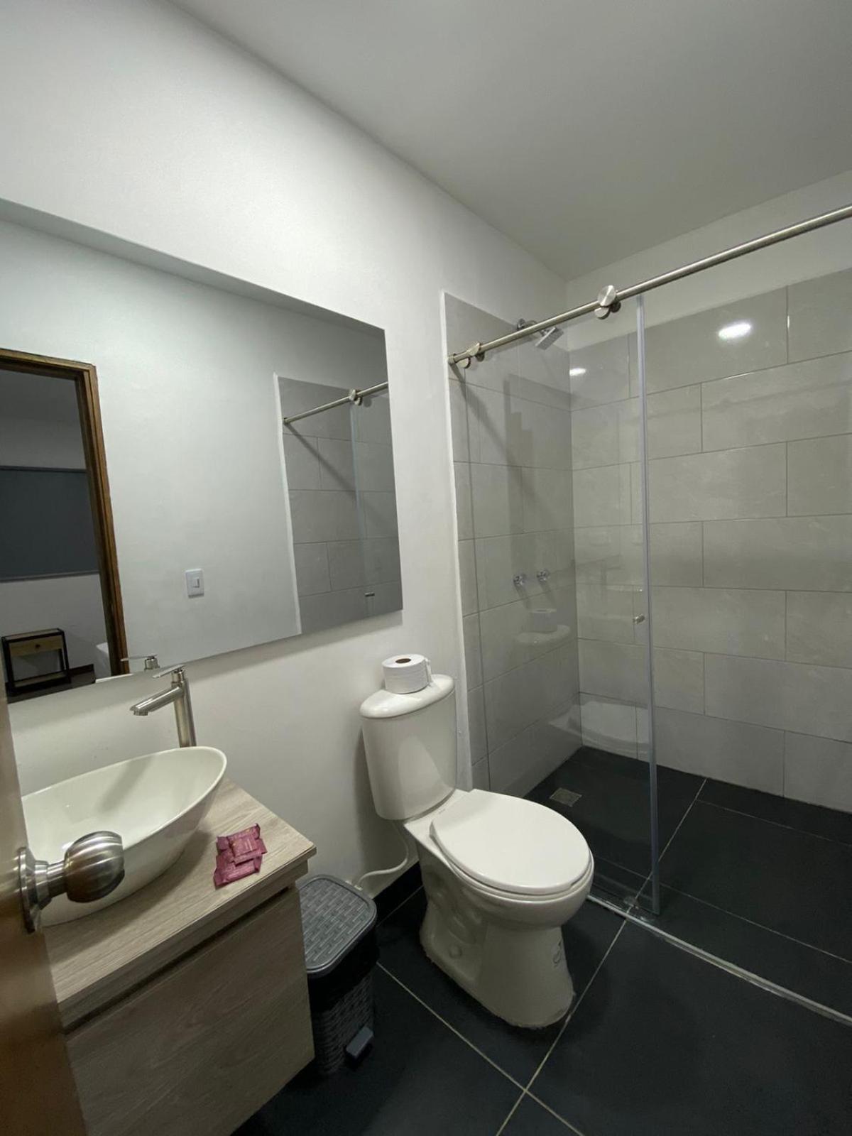 Hotel Gallery By 70 Medellin Luaran gambar